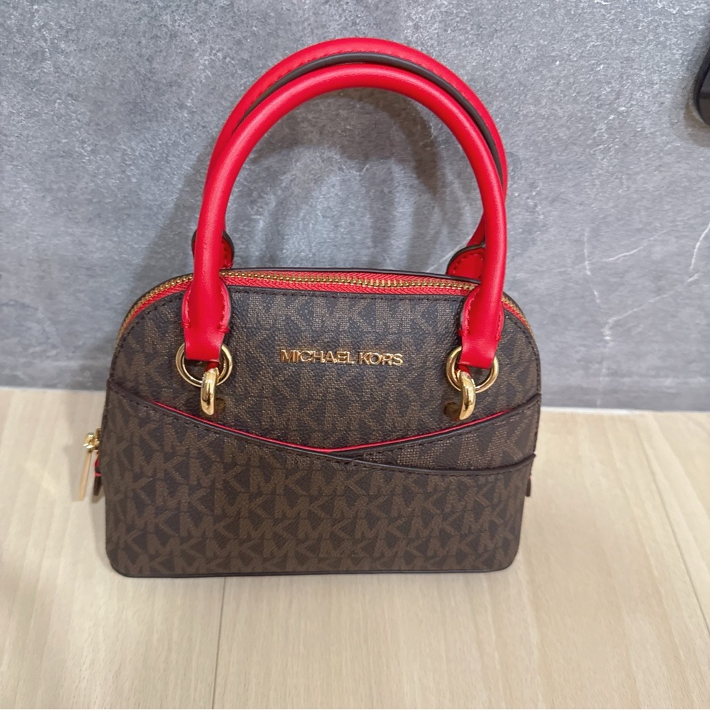 (NWT) Michael Kors Brown and Red Women's Bag Jet Set Travel XS DM XC STCL XBODY